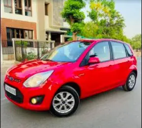 Ford Figo 1.5D TITANIUM MT 2013