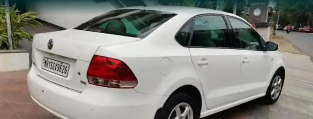 Volkswagen Vento 1.2 TSI Highline AT 2014