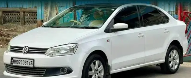 Volkswagen Vento 1.6L Highline 2011
