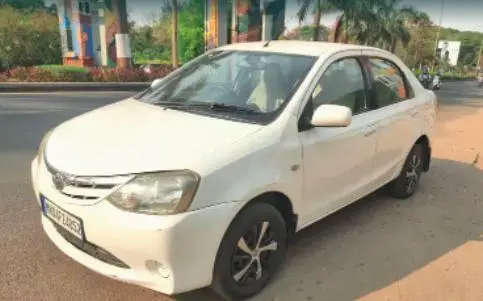Toyota Etios VX D 2013