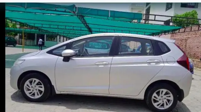 Honda Jazz V i-DTEC 2015