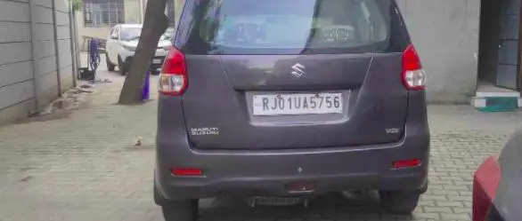 Maruti Suzuki Ertiga VDi 2013