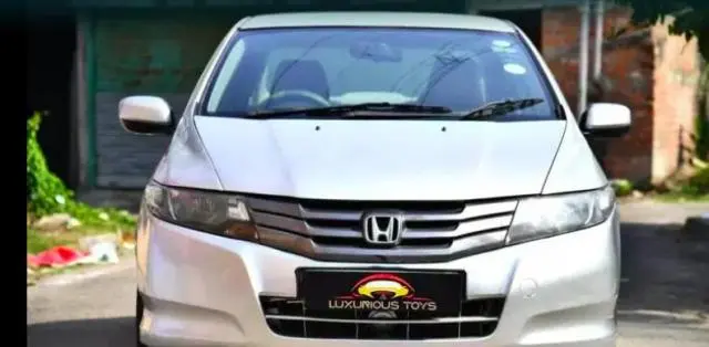 Honda City S i-VTEC 2009