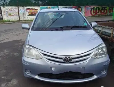Toyota Etios Liva G 2012