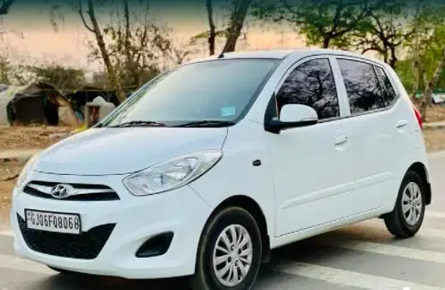 Hyundai i10 Sportz 1.2 AT Kappa2 2013