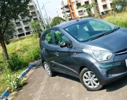 Hyundai Eon Magna 2011