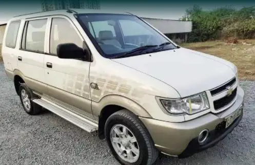 Chevrolet Tavera Neo 3 LS-9 STR-BSIII 2015