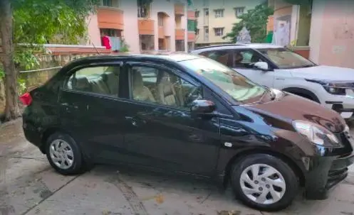 Honda Amaze S i-DTEC 2013