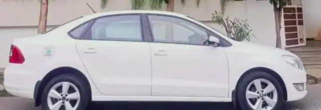 Skoda Rapid 1.5 TDI CR Style Plus Black Package AT 2015