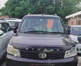 Tata Safari Storme LX 2013