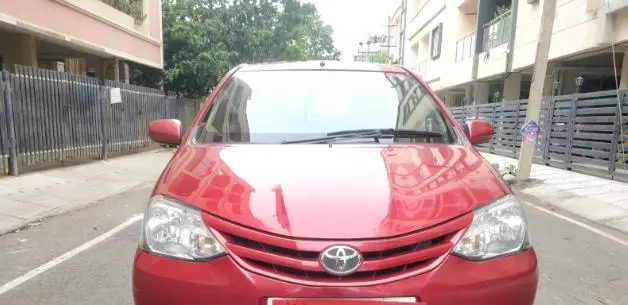 Toyota Etios Liva G 2011