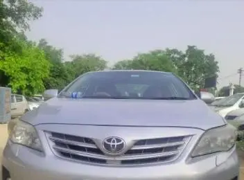 Toyota Corolla Altis 1.8 GL 2011