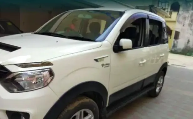 Tata Hexa XE 4x2 7 STR 2018