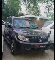 Tata Safari Storme LX 2013