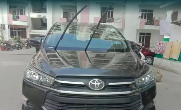 Toyota Innova Crysta 2.4 GX 8 STR 2019