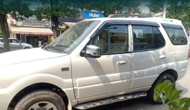 Tata Safari 4x2 EX DICOR 2011