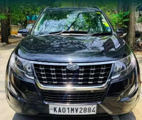 Mahindra XUV500 W9 AT BS6 2021