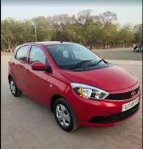 Tata Tiago Revotron XT 2019