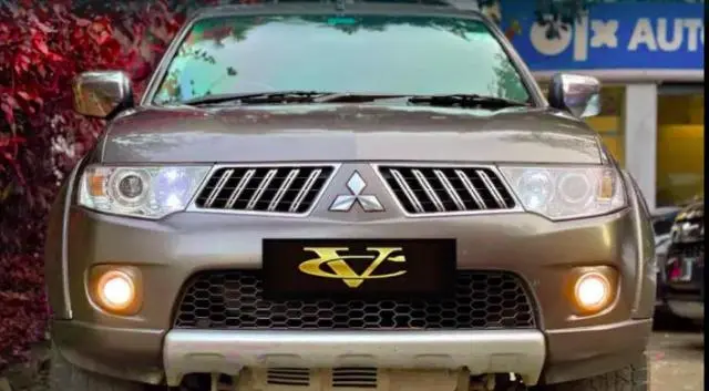 Mitsubishi Pajero Sport 2.5 MT 2014