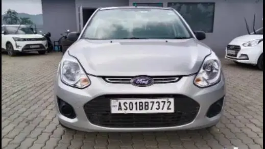 Ford Figo TREND 1.2 TI-VCT 2013