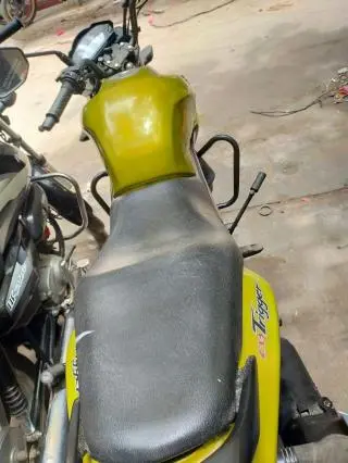 Honda CB Trigger 150cc 2014