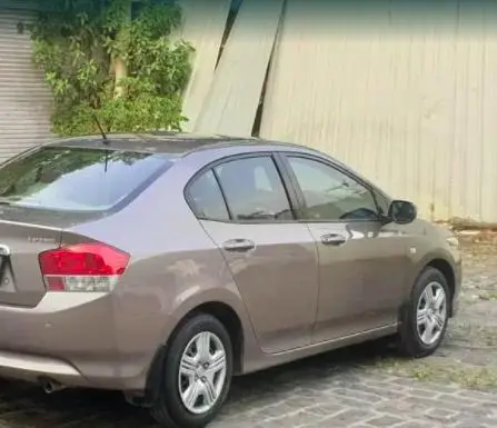 Honda City 1.5 S MT 2011