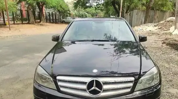 Mercedes-Benz C-Class 200 CGI 2011