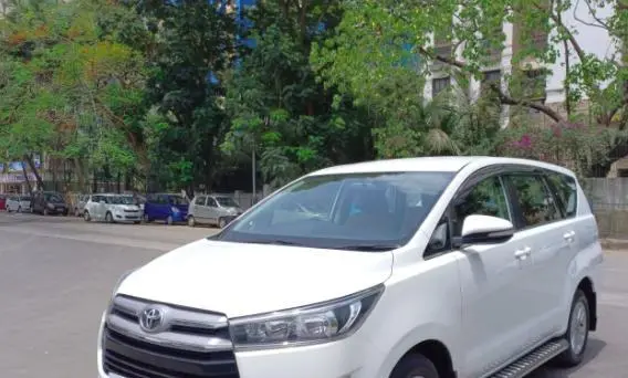 Toyota Innova 2.5 G 7 STR BS IV 2017