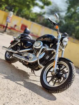Harley-Davidson Superlow 2015