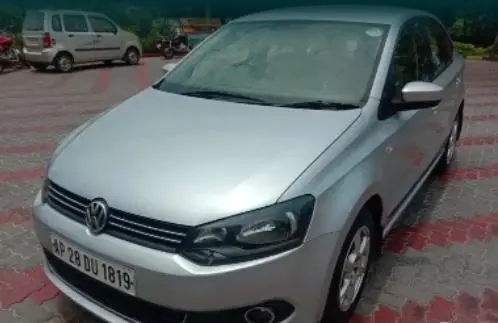 Volkswagen Vento 1.5 TDI Highline 2013