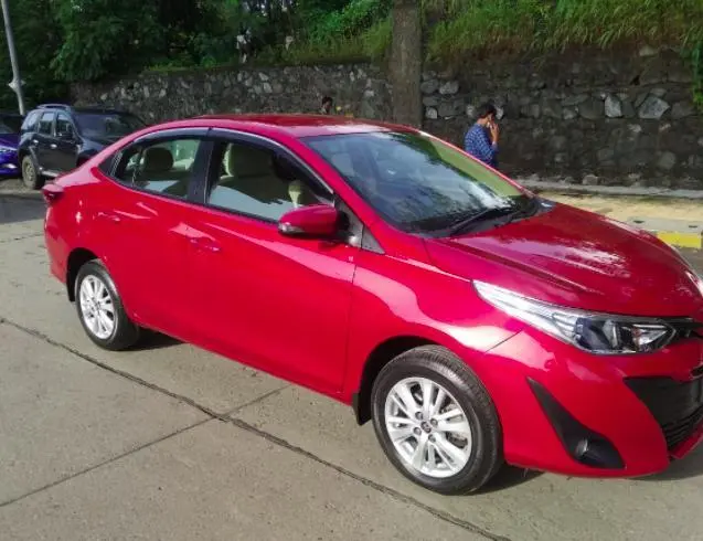 Toyota Yaris V MT 2019