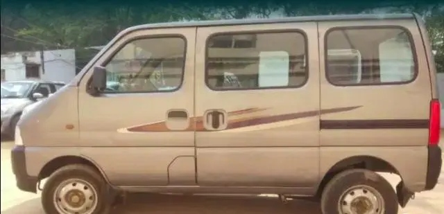 Maruti Suzuki Eeco 5 STR AC 2017