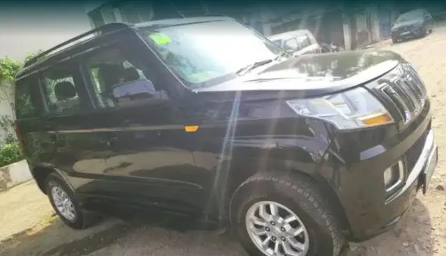 Mahindra TUV300 T8 2016