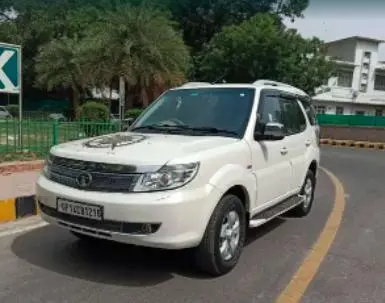 Tata Safari Storme EX 2013