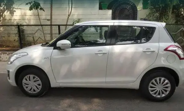 Maruti Suzuki Swift VXi 2017