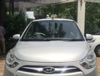 Hyundai i10 Asta 1.2 AT With Sunroof 2013