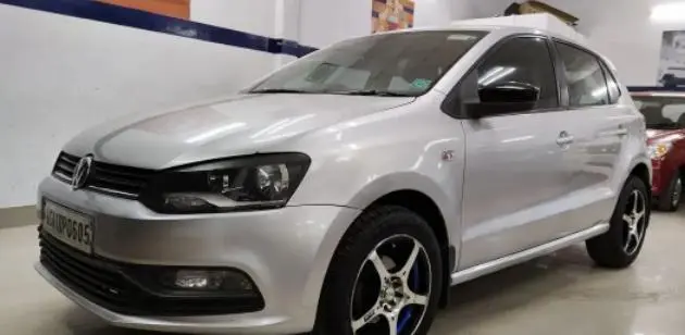 Volkswagen Polo Comfortline 1.2L (P) 2015