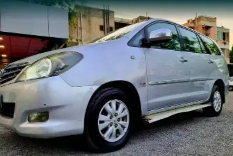 Toyota Innova 2.5 V 8 STR 2011