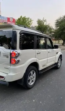 Mahindra Scorpio S9 2WD 7 SEATER 2019