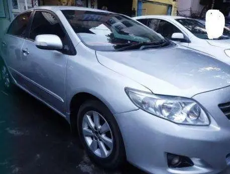 Toyota Corolla Altis 1.8 G 2010