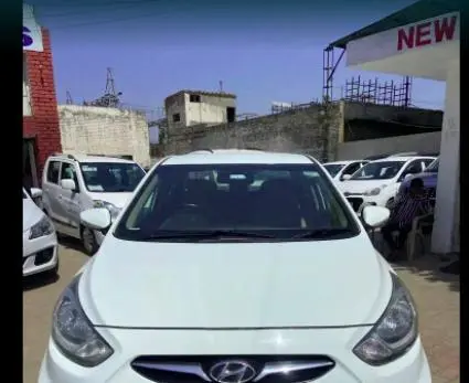 Hyundai Verna 1.6 CRDI SX 2012