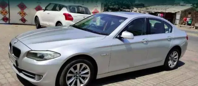 BMW 5 Series 520D LUXURY LINE 2012