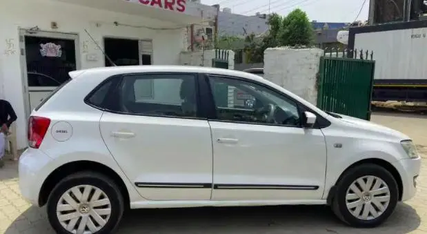 Volkswagen Polo Comfortline 1.2L (D) 2012