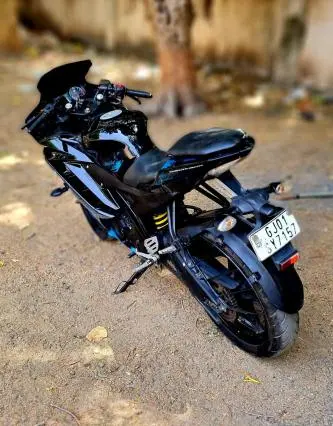 Yamaha YZF-R15 150cc 2015