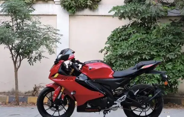 Yamaha YZF-R15 V4 M 2022