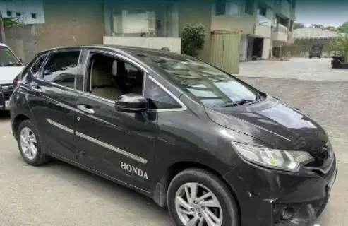 Honda Jazz V CVT i-VTEC 2015