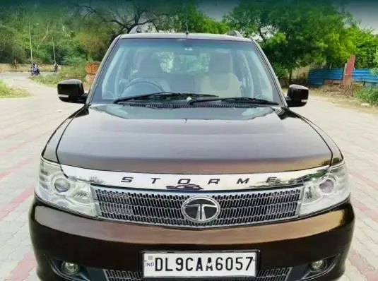 Tata Safari Storme EX 2014