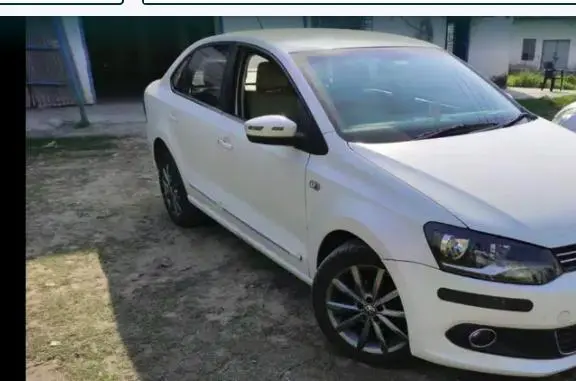 Volkswagen Vento 1.5 TDI Highline AT 2015