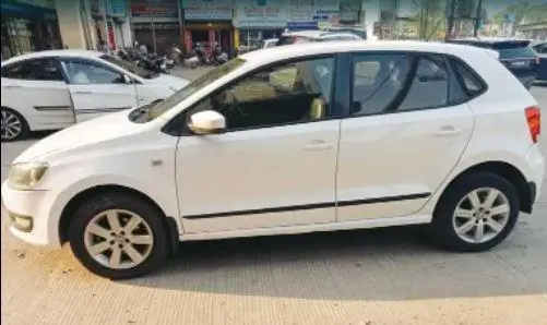 Volkswagen Polo Highline 1.5L (D) 2016