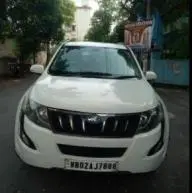 Mahindra XUV500 W6 2016